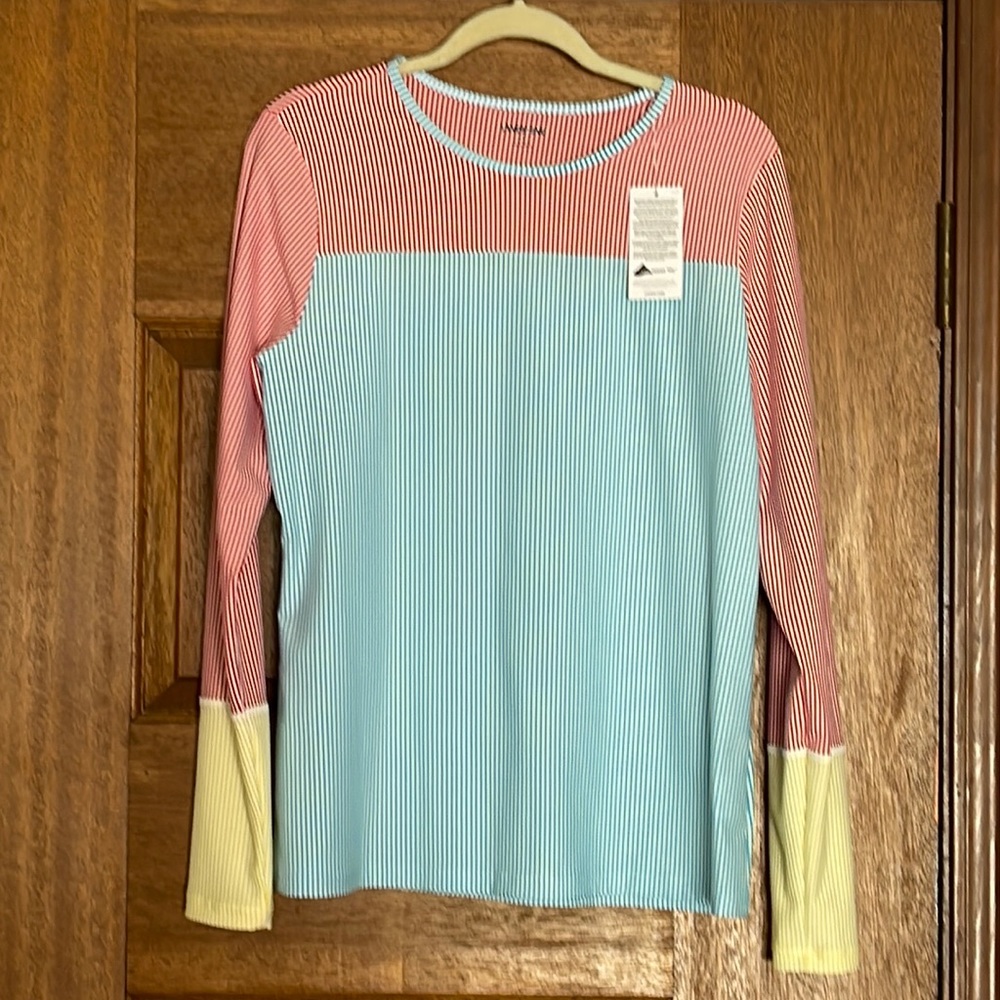 Lands End Ling sleeve swim top